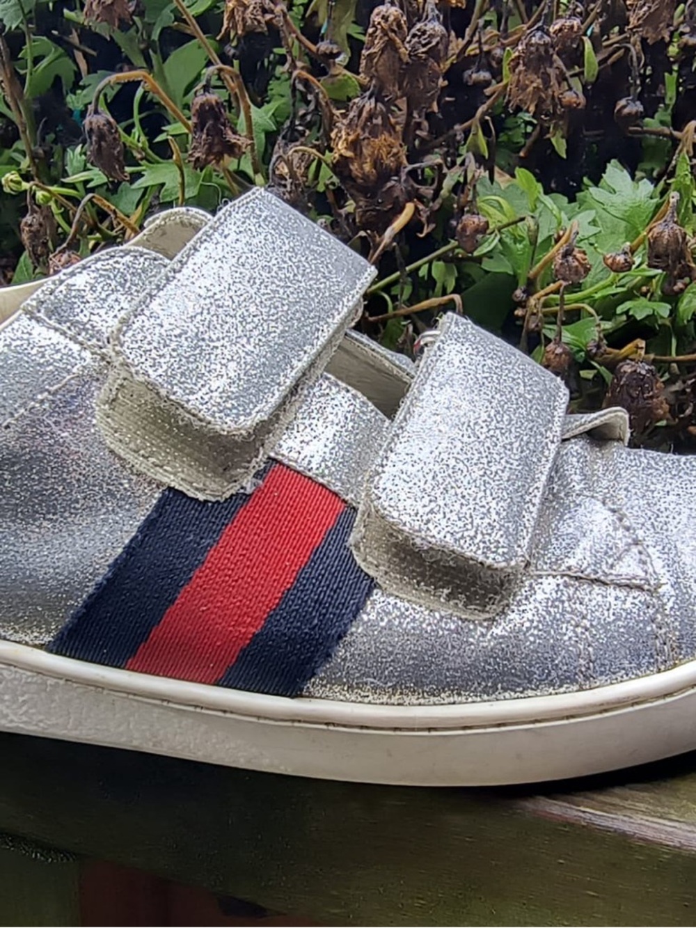 Gucci Kids Silver Glitter Velcro Sneaker with Red & Navy Stripe